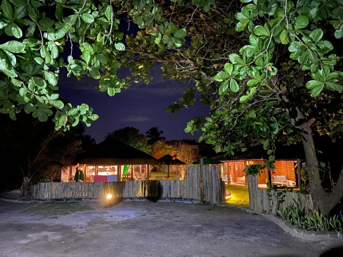 Bahia Surf Camp Hotel Abrantes Esterno foto