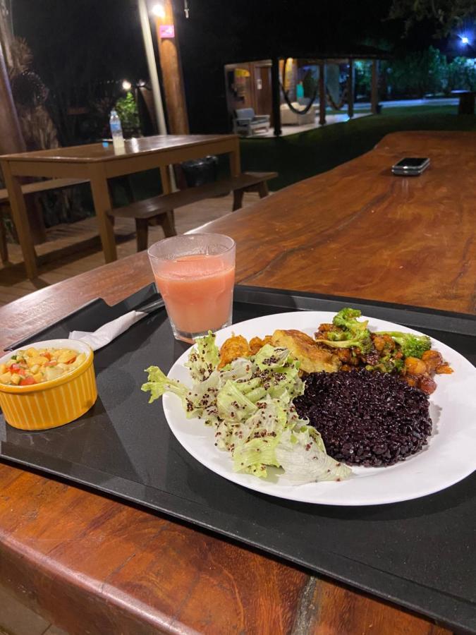 Bahia Surf Camp Hotel Abrantes Esterno foto