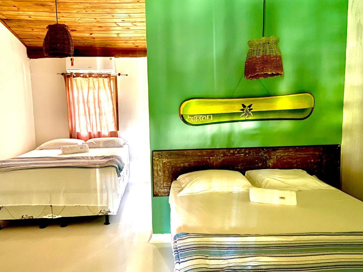 Bahia Surf Camp Hotel Abrantes Esterno foto